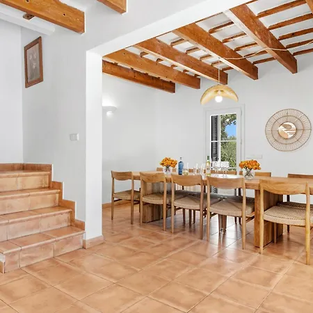 Prázdninový dům Biniatzau By 3villas